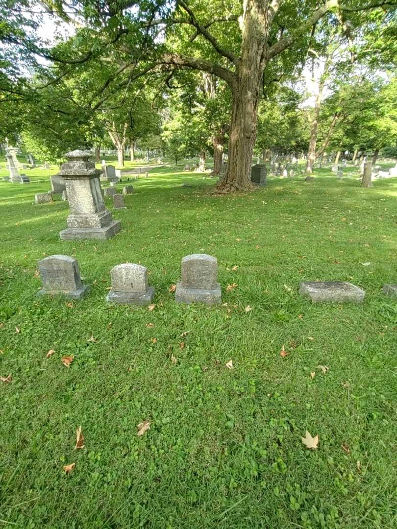 Margaret A. Volles's grave. Photo 1