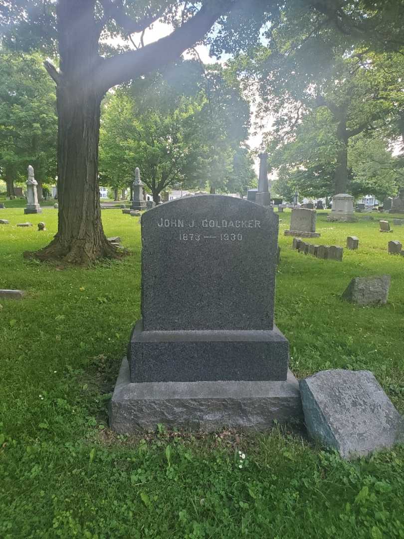 John Jacob Goldacker's grave. Photo 3