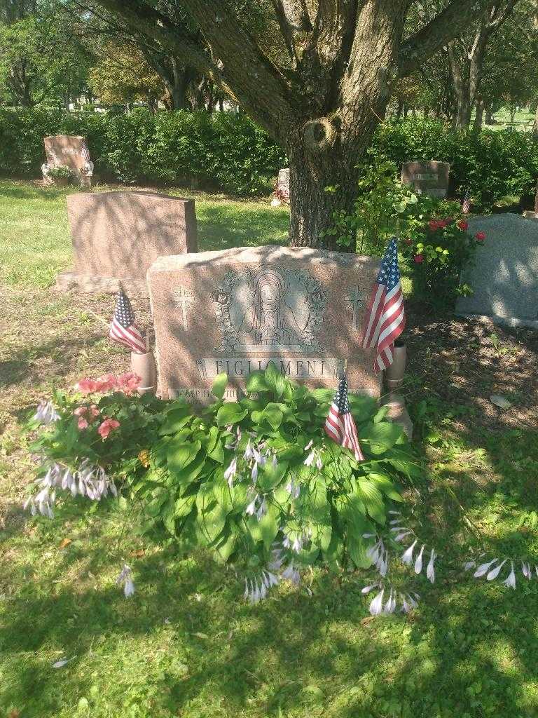 Josephine Theresa Figliomeni's grave. Photo 1