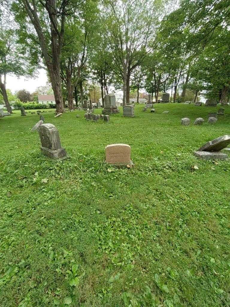 Edward Miller's grave. Photo 1