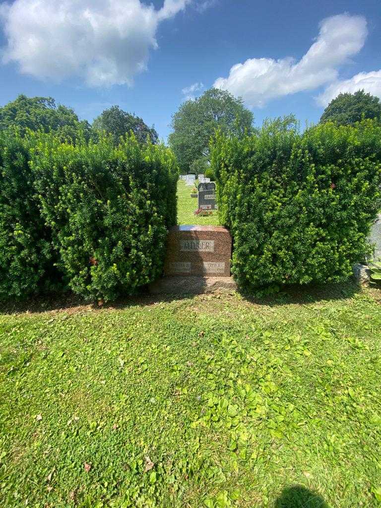 Bertha J. Miller's grave. Photo 1