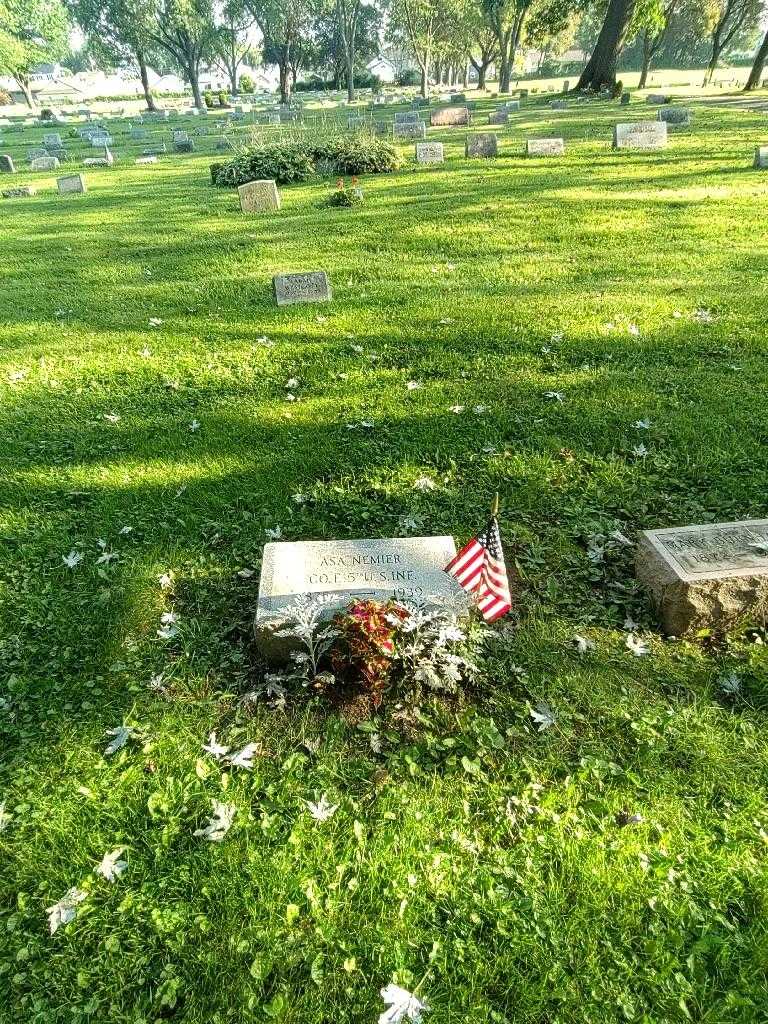 Asa Nemier's grave. Photo 1