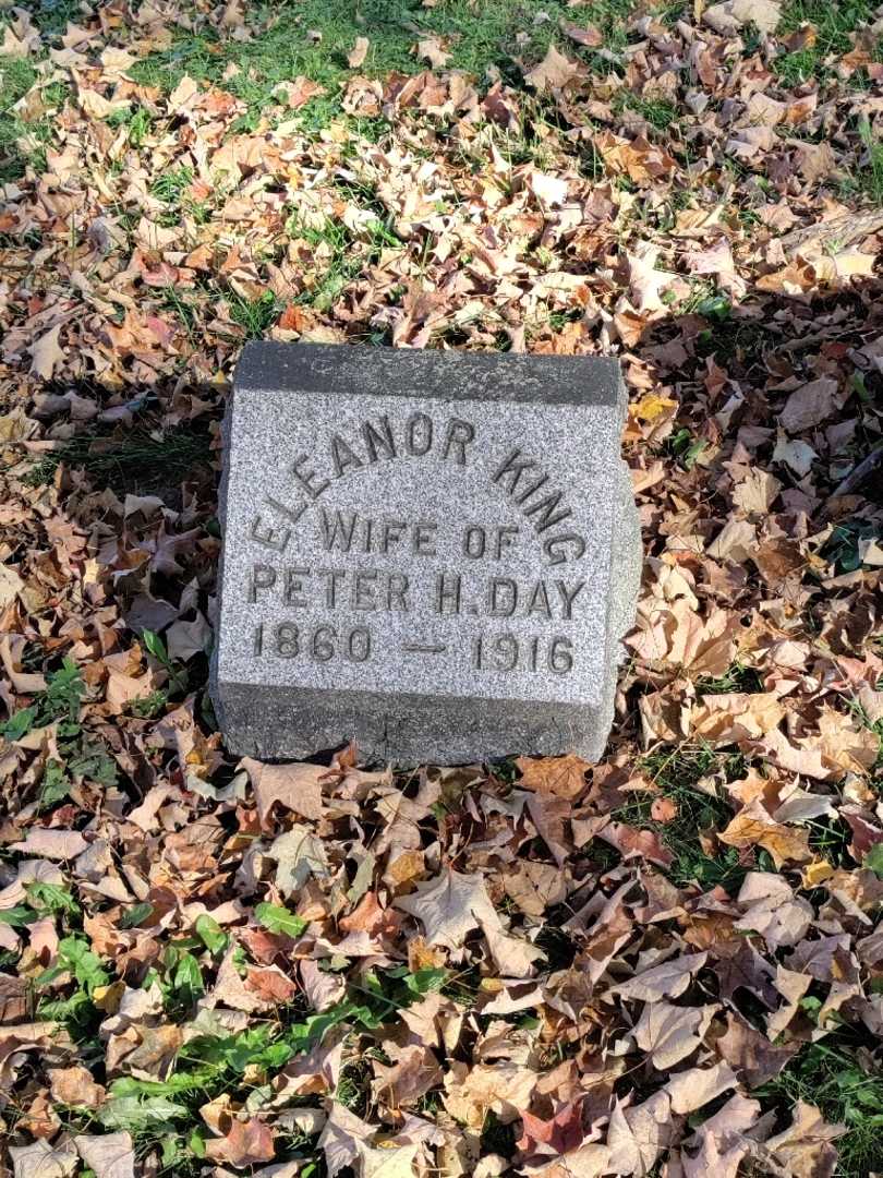 Eleanor "Elenora" Day's grave. Photo 2