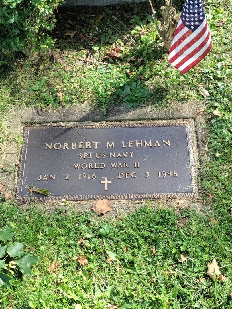 Norbert M. Lehman's grave. Photo 3