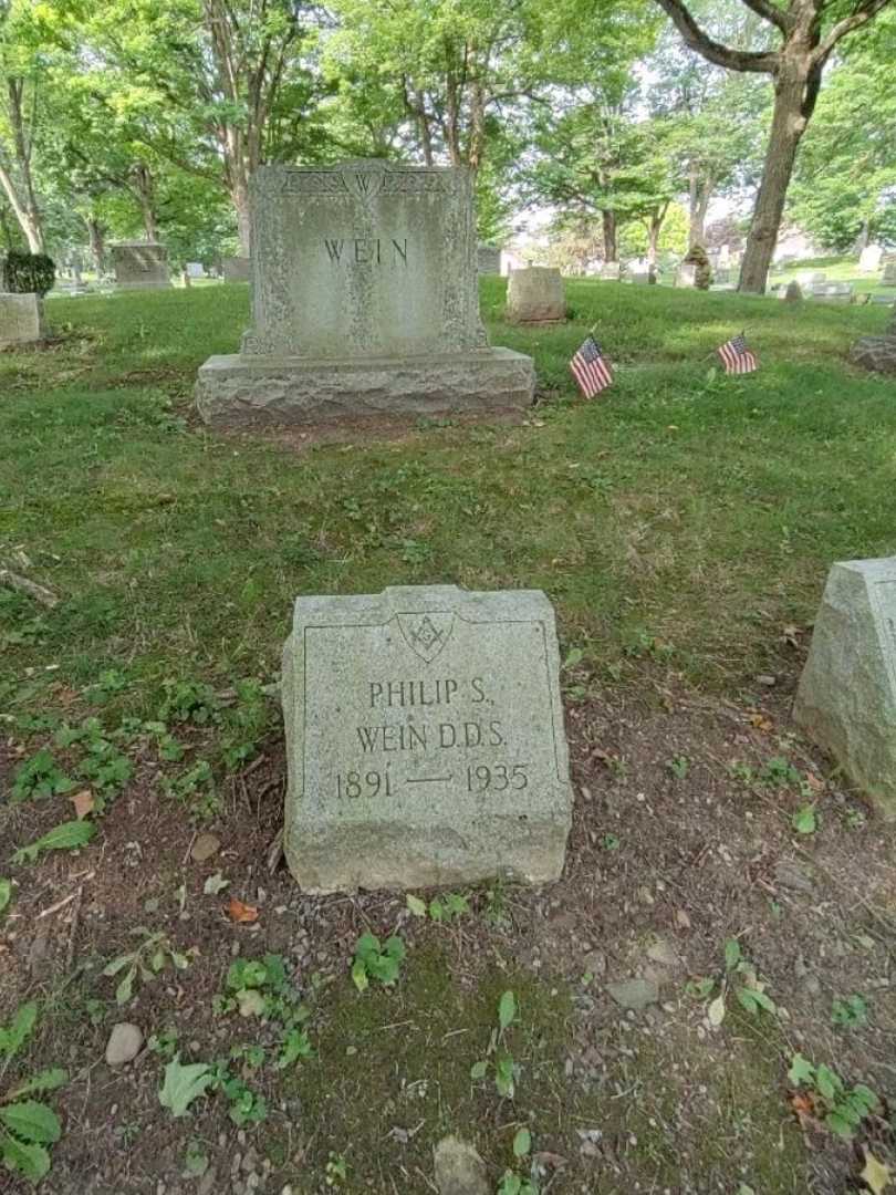Philip S. Wein's grave. Photo 4