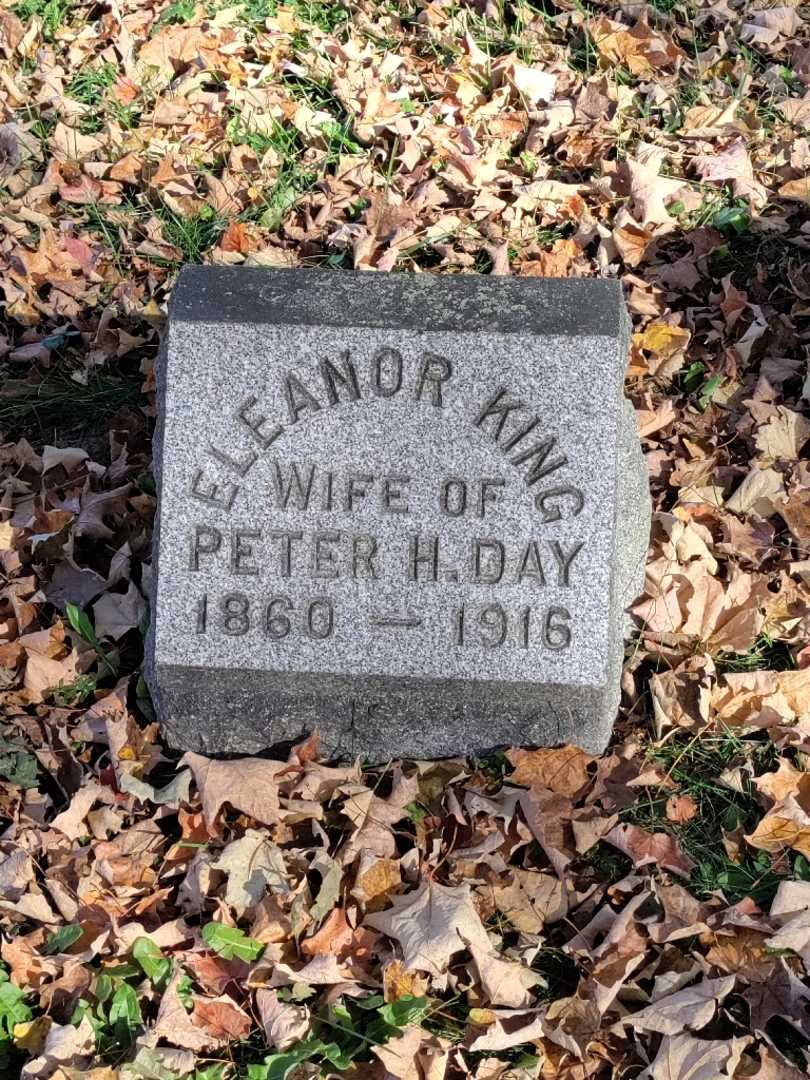 Eleanor "Elenora" Day's grave. Photo 3