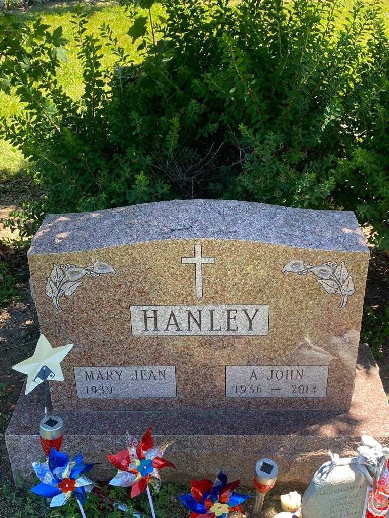 John A. Hanley's grave. Photo 3