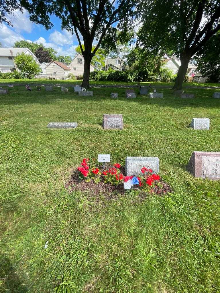 Alberta Reeb's grave. Photo 1