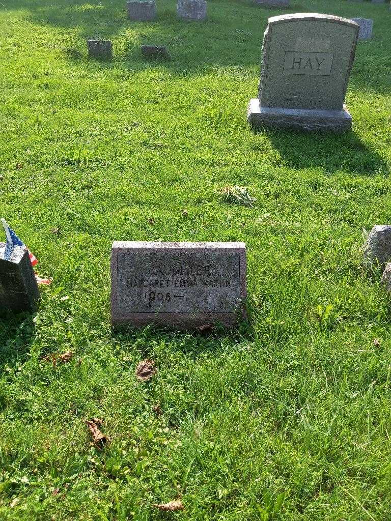 Margaret Emma Martin's grave. Photo 1