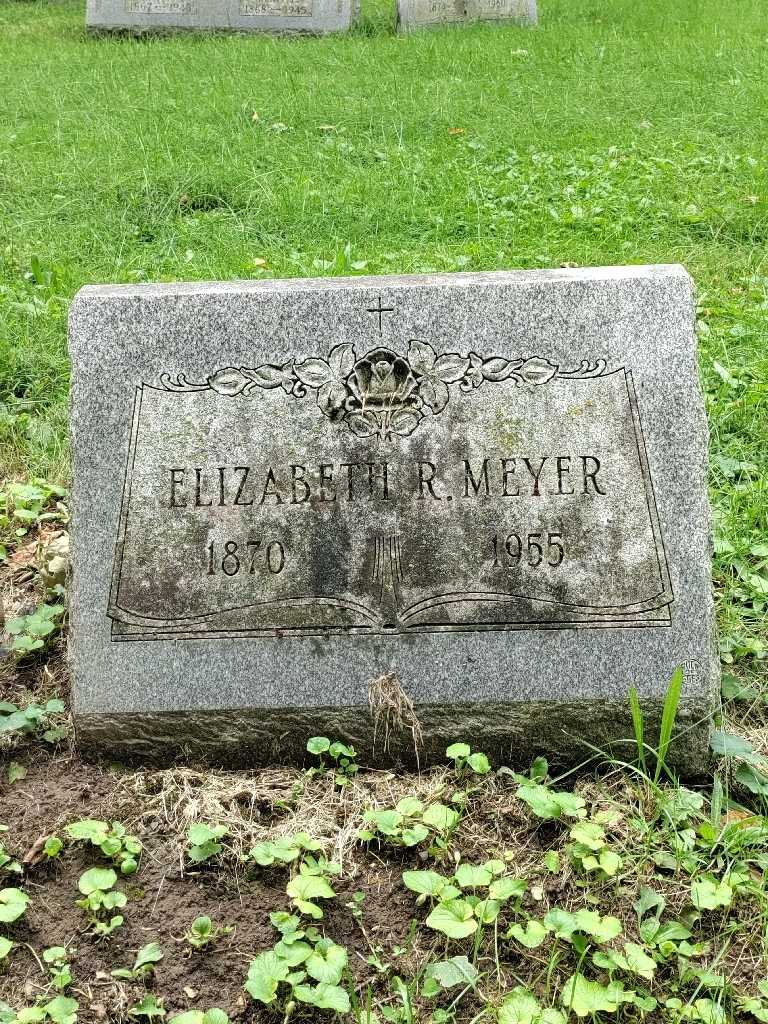 Elizabeth R. Meyer's grave. Photo 3