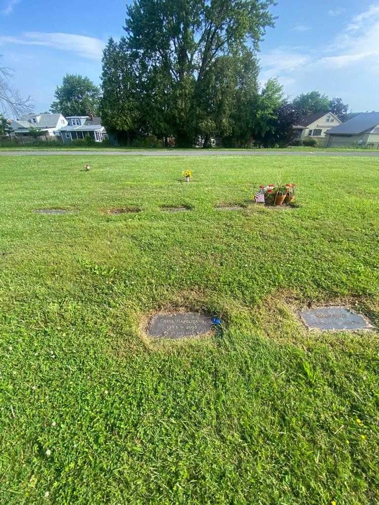 Carol Napelitano's grave. Photo 1