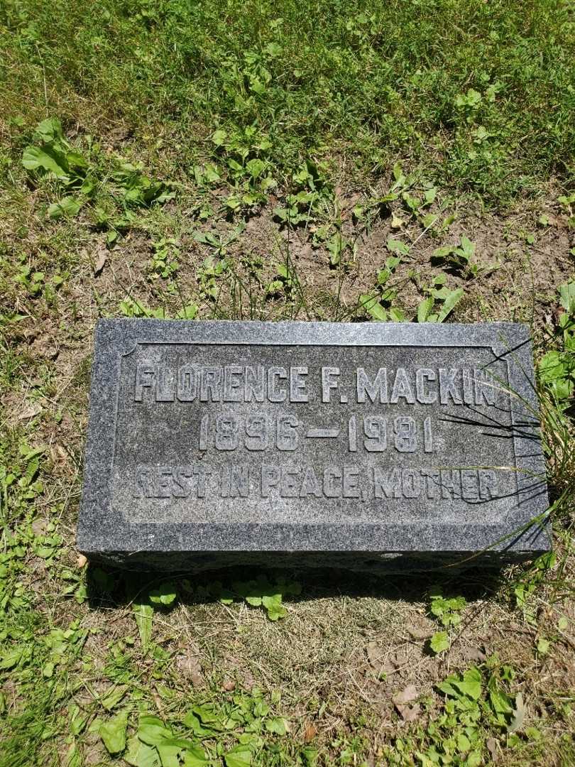 Florence F. Mackin's grave. Photo 3