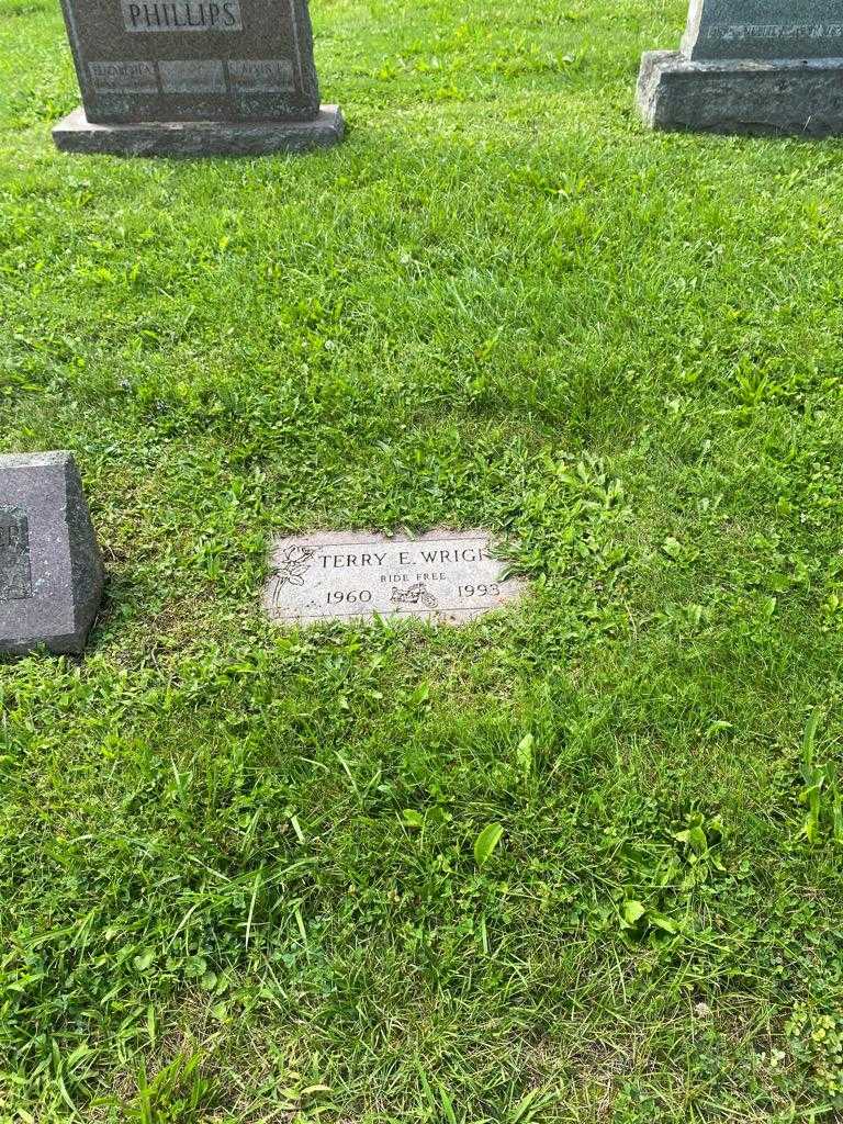 Terry E. Wright's grave. Photo 2