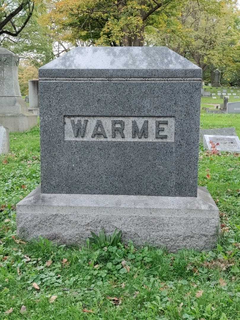 Ivar F. Warme's grave. Photo 4