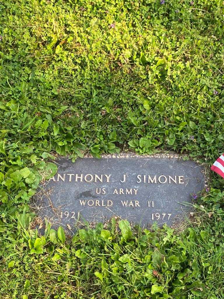 Anthony J. Simone's grave. Photo 5