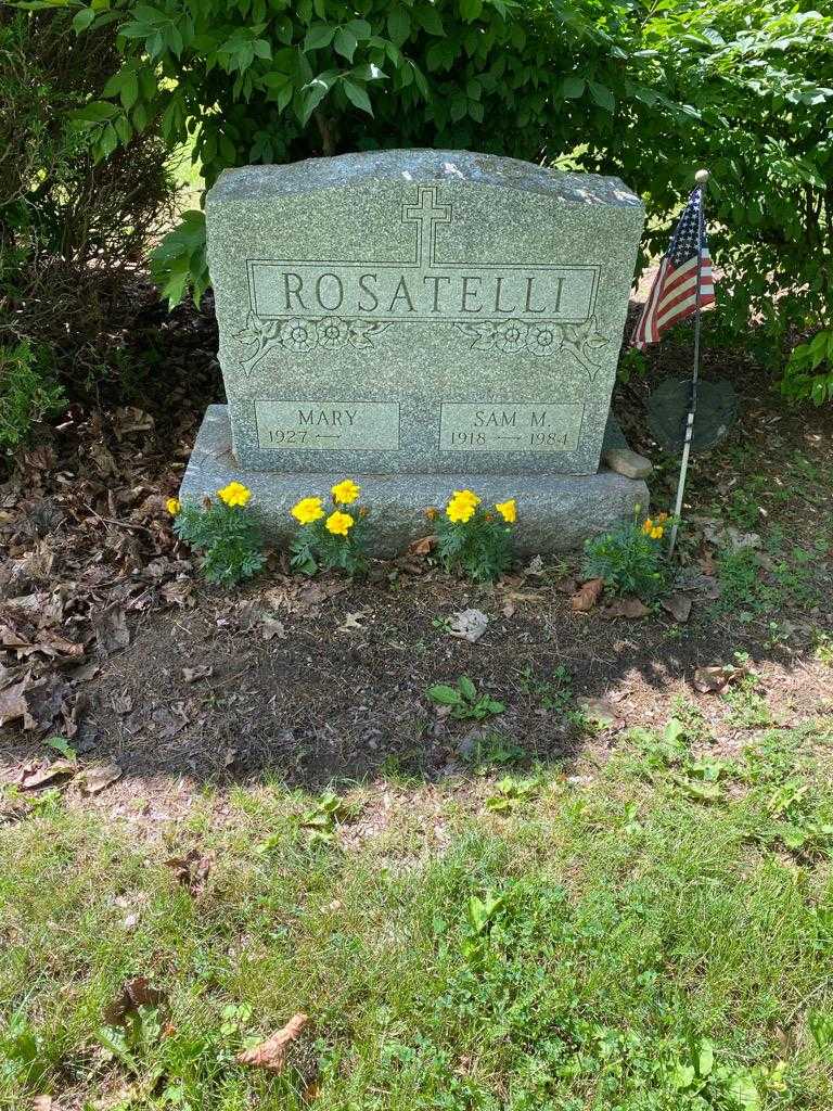 Sam M. Rosatelli's grave. Photo 2