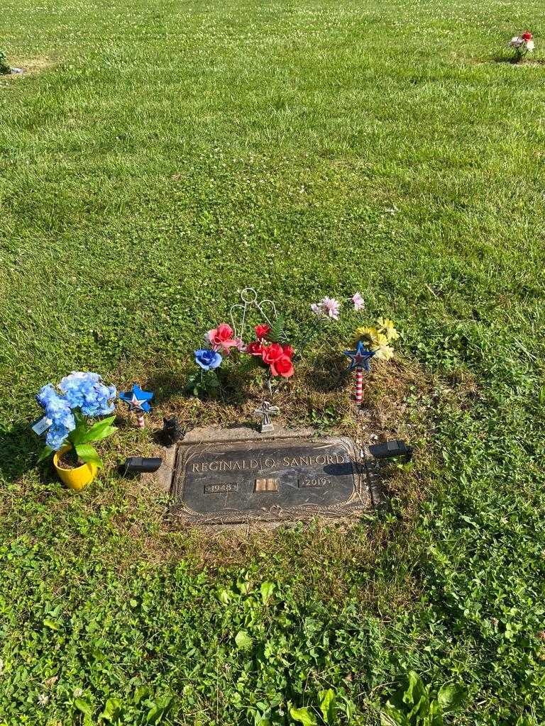 Reginald O. Sanford's grave. Photo 2