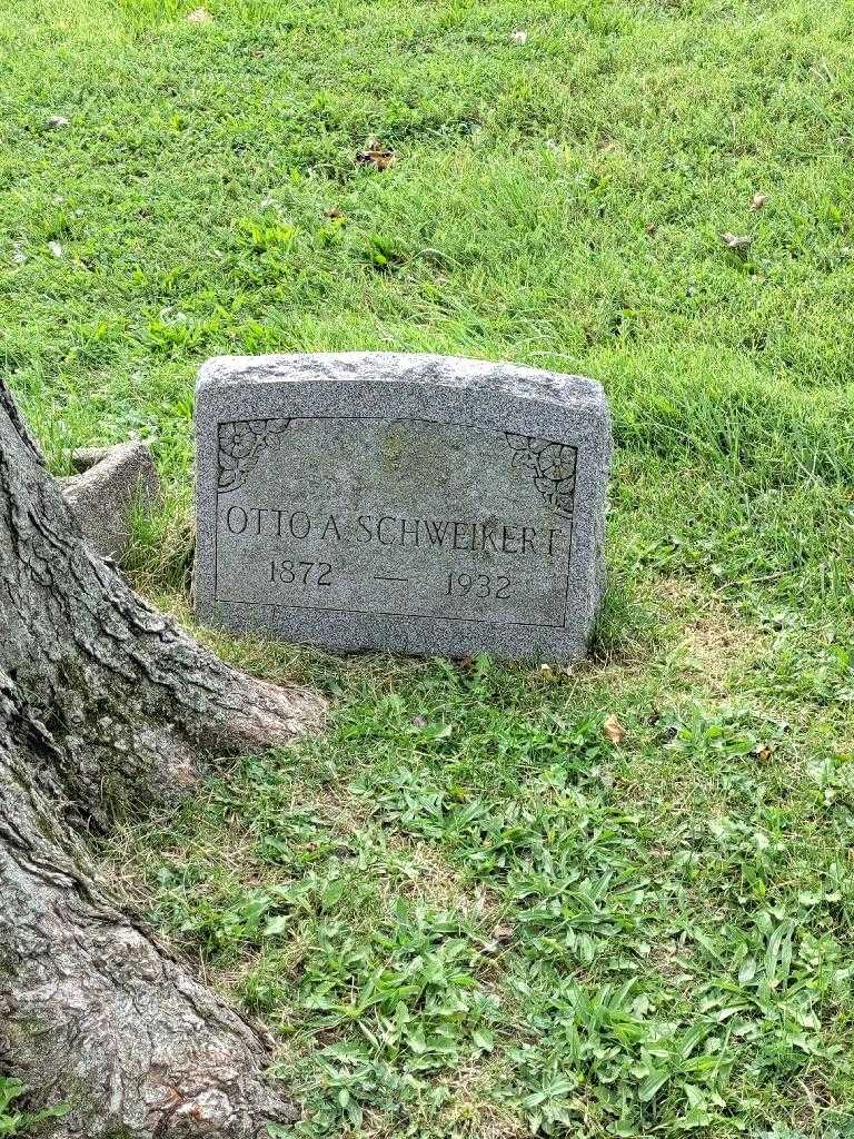 Otto A. Schweikert's grave. Photo 2
