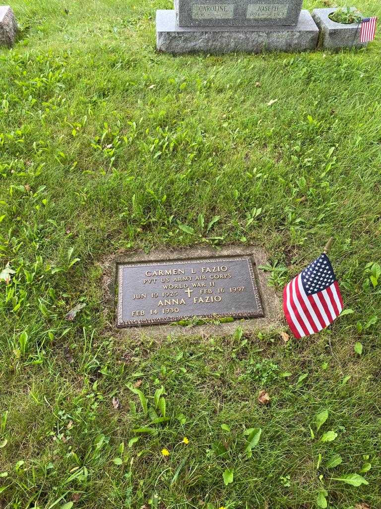 Carmen L. Fazio's grave. Photo 2
