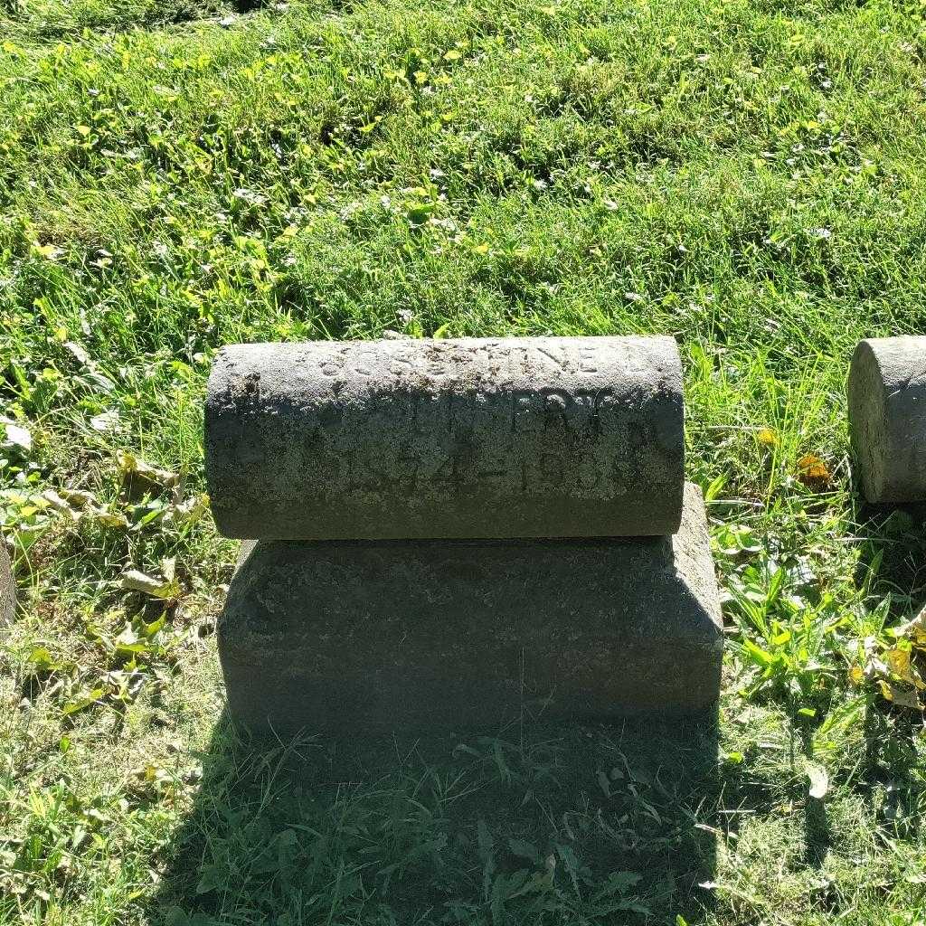 Josephine B. Seibert's grave. Photo 3