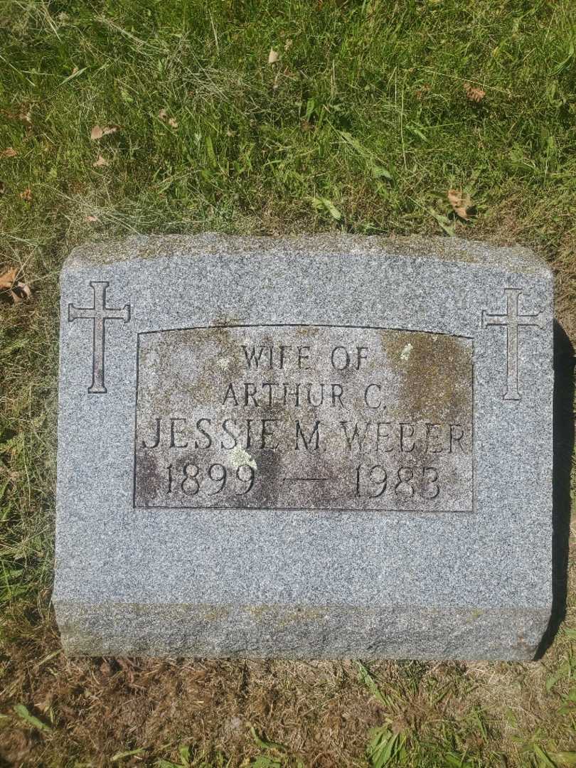 Jessie Mae Weber's grave. Photo 3