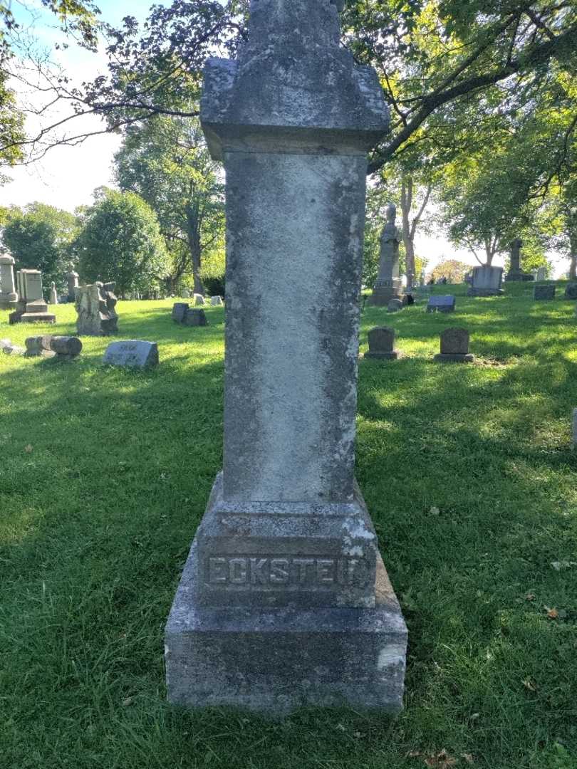 Frederick Eckstein's grave. Photo 4