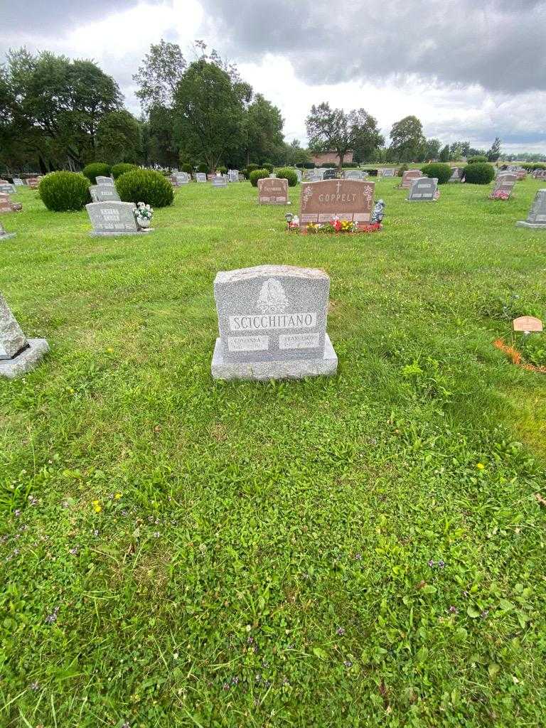 Giovanna Scicchitano's grave. Photo 1