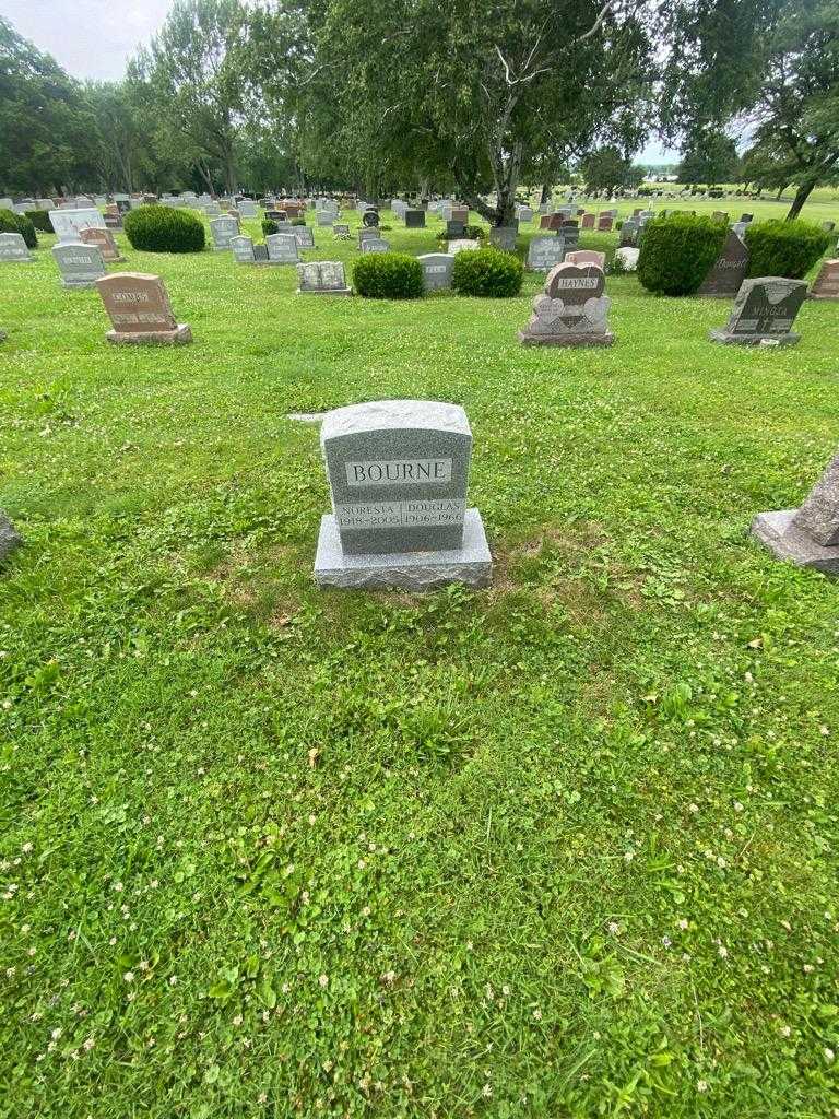 Douglas Bourne's grave. Photo 1