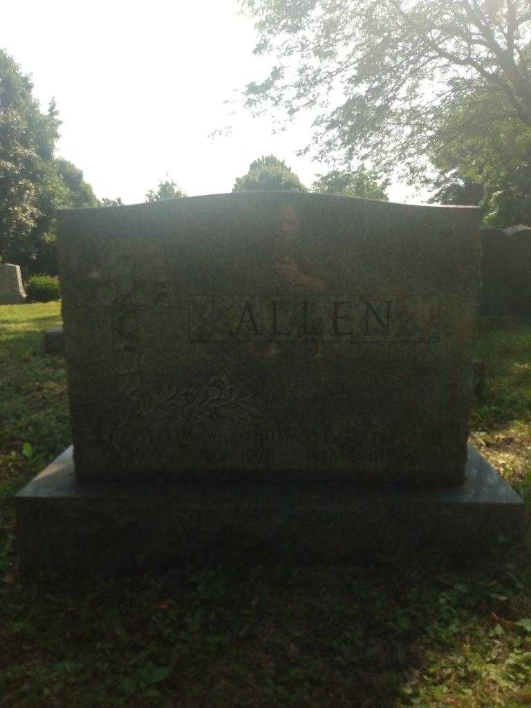 Stella W. Allen's grave. Photo 2