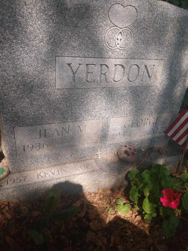 George Yerdon's grave. Photo 3