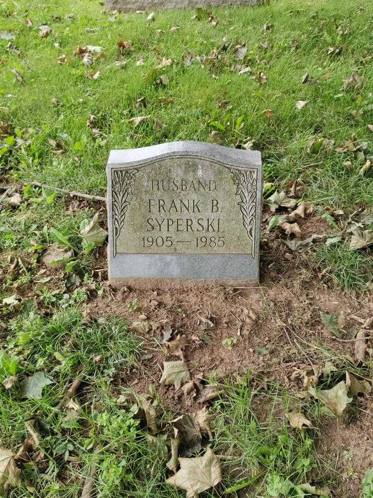 Frank B. Syperski's grave. Photo 2