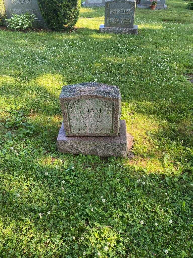 August Edam's grave. Photo 2