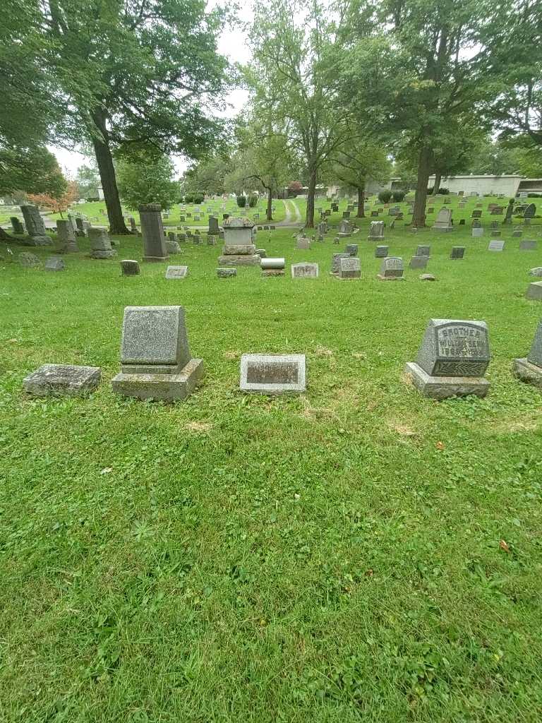 Jacob Senk's grave. Photo 2
