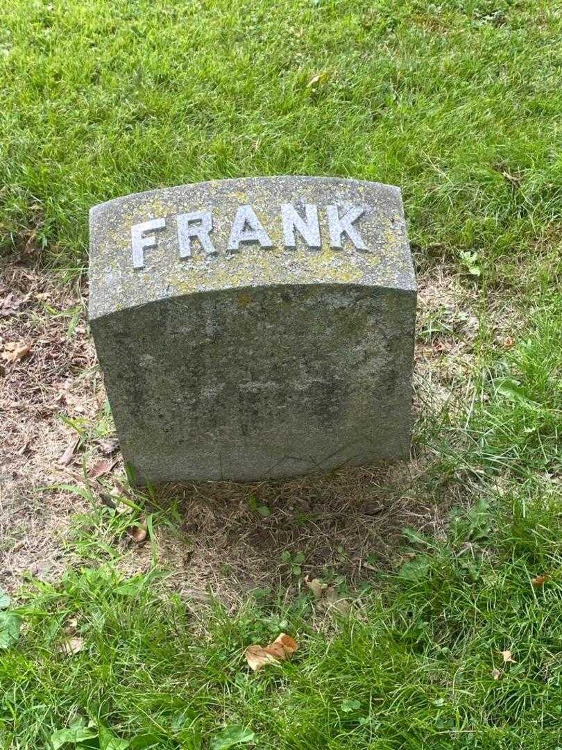 Frank G. Peters's grave. Photo 5