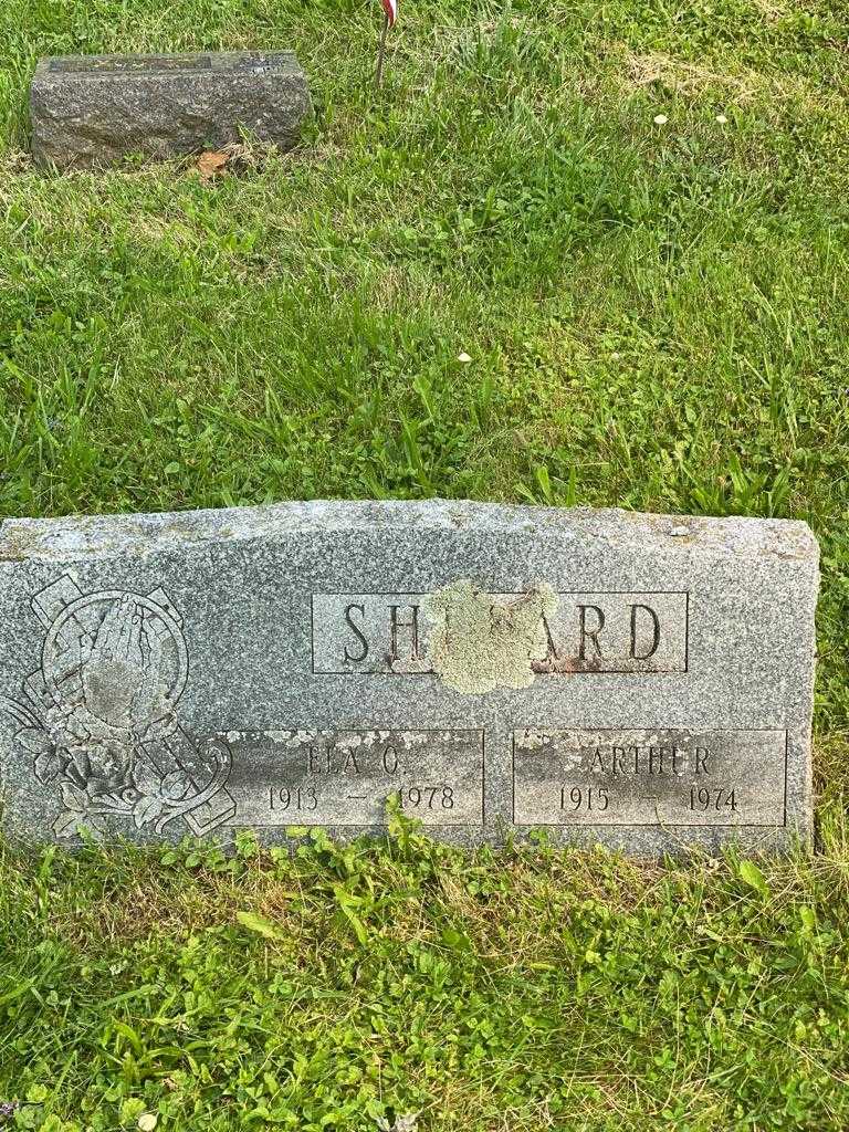 Ela O. Shepard's grave. Photo 3