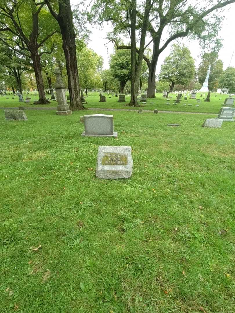Margarette Essig's grave. Photo 1