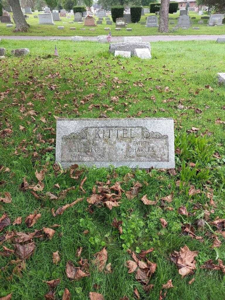 Katherine R. Kittel's grave. Photo 1