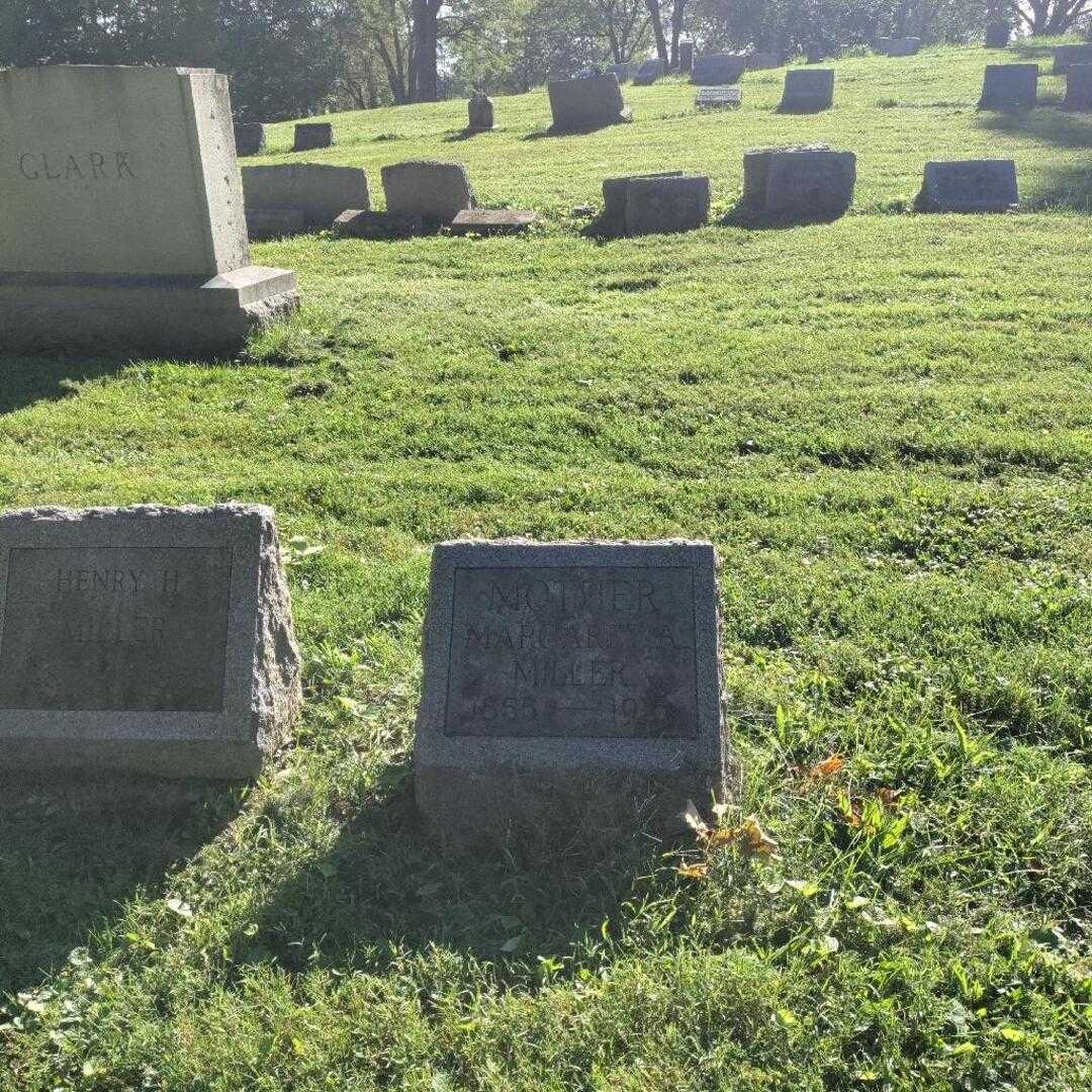 Margaret A. Miller's grave. Photo 2