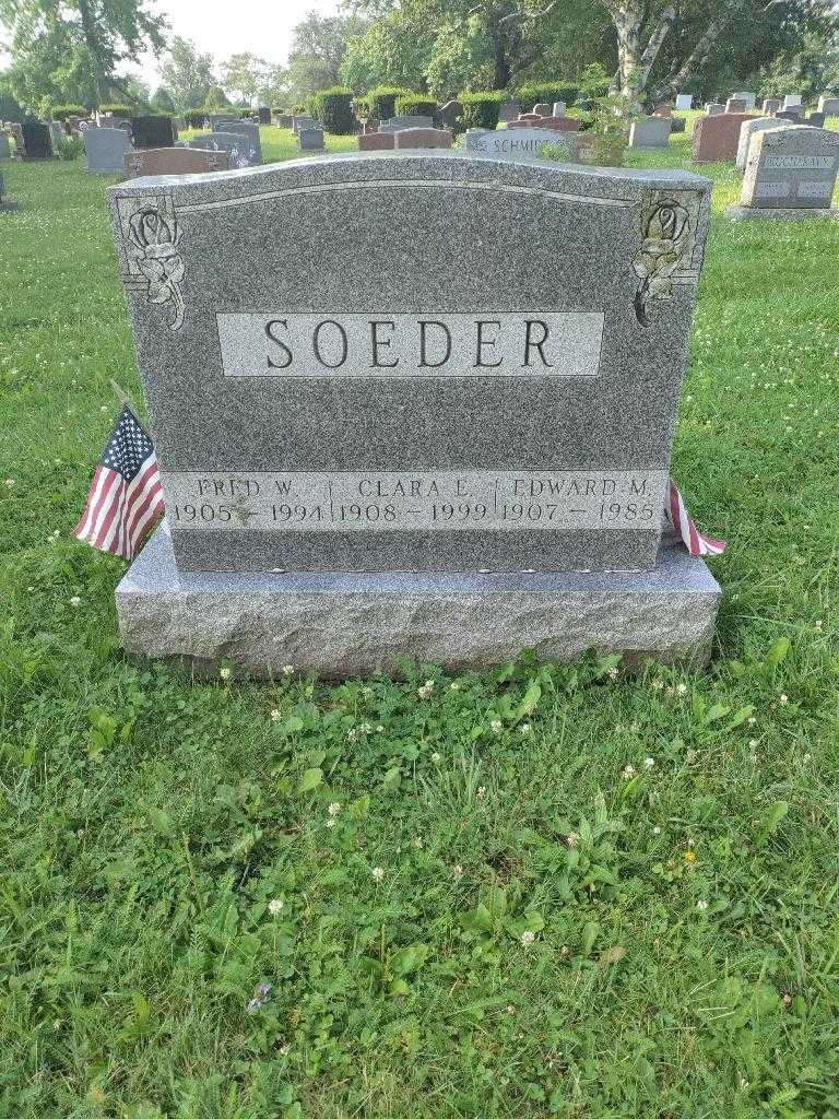 Fred W. Soeder's grave. Photo 2