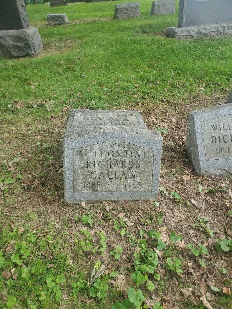 M. Leontine Richards Callan's grave. Photo 2