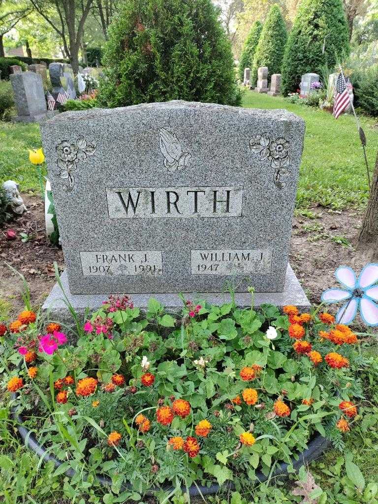 Frank J. Wirth's grave. Photo 2