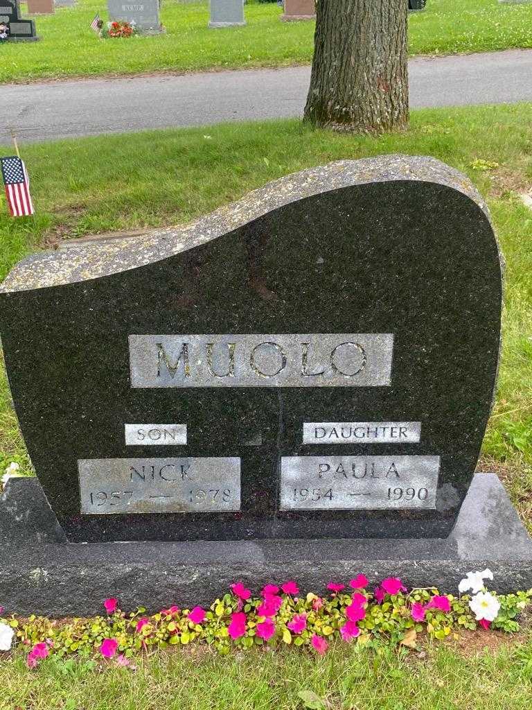Paula Muolo's grave. Photo 2