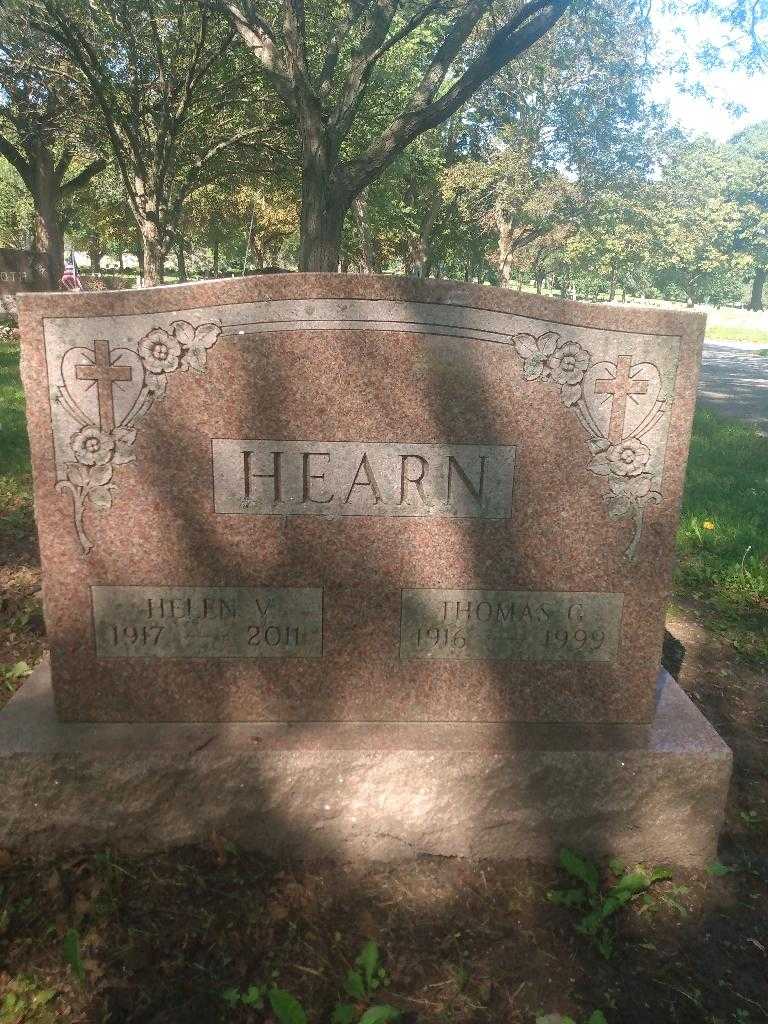 Thomas G. Hearn's grave. Photo 2