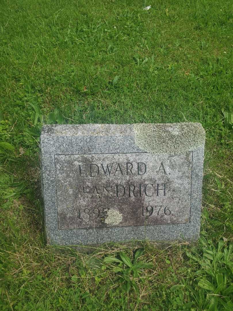 Edward A. Fandrich's grave. Photo 1