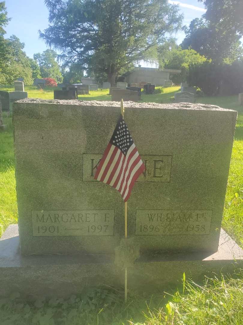 Margaret E. May Kline's grave. Photo 3