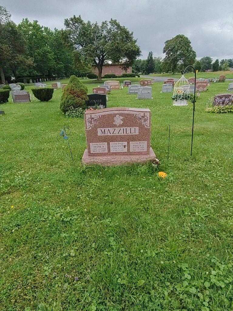 Paula J. Mazzilli's grave. Photo 1