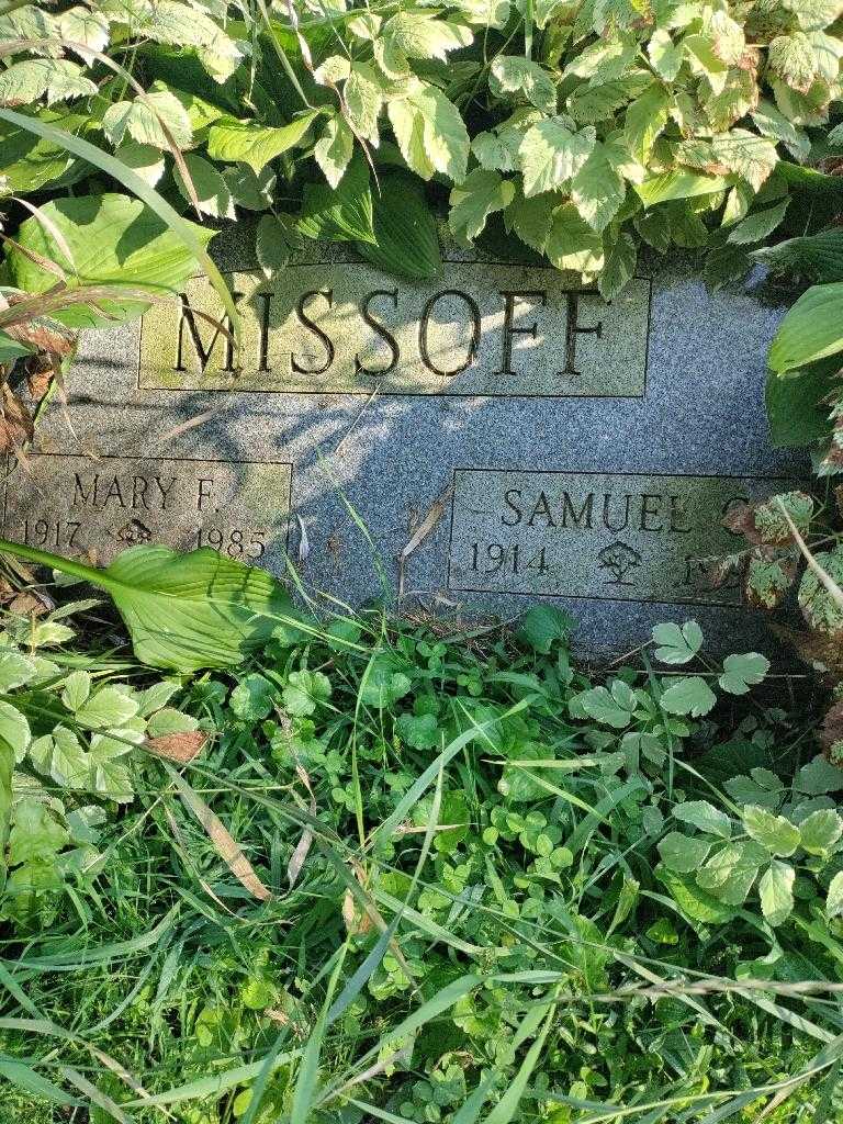 Mary F. Missoff's grave. Photo 3