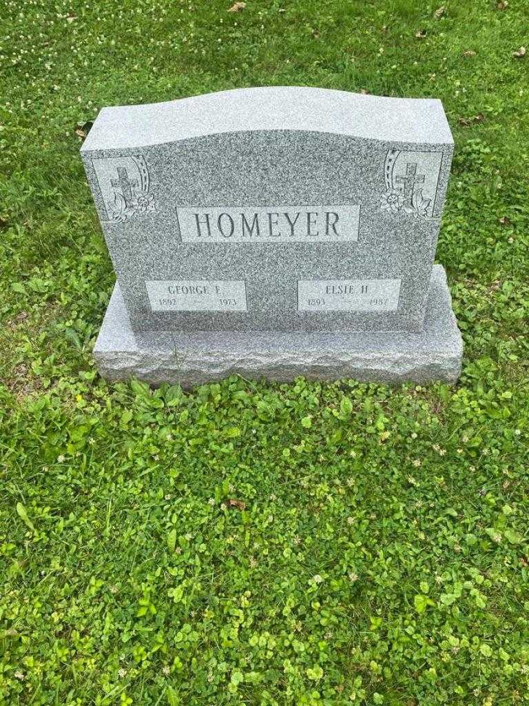 George E. Homeyer's grave. Photo 2