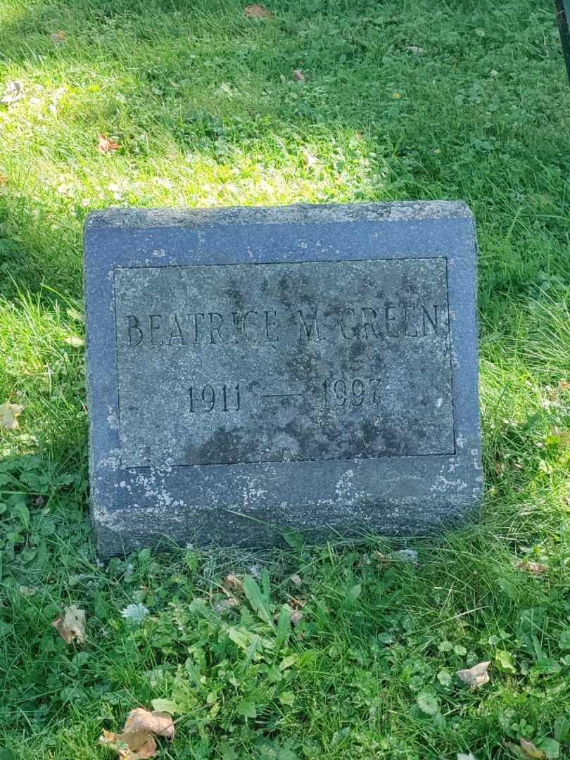 Beatrice M. Green's grave. Photo 3