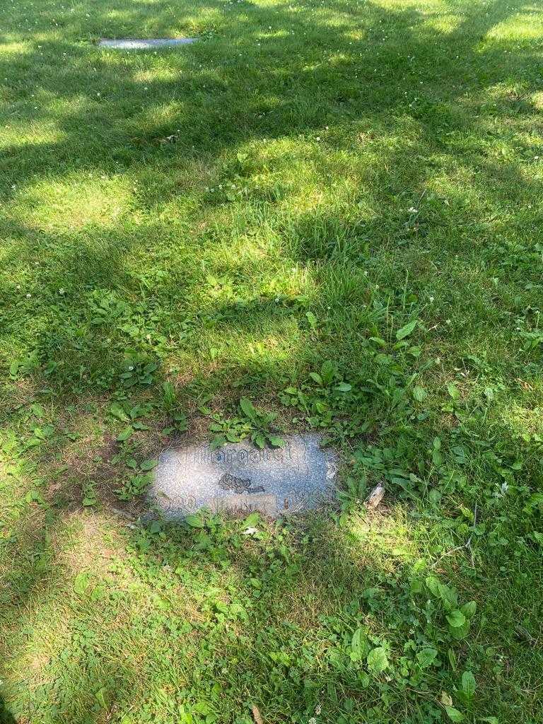Margaret Grennell's grave. Photo 2